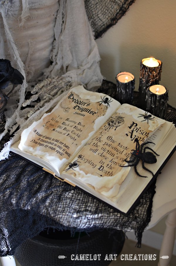 diy-spell-book-crafts-halloween-decorations.jpg